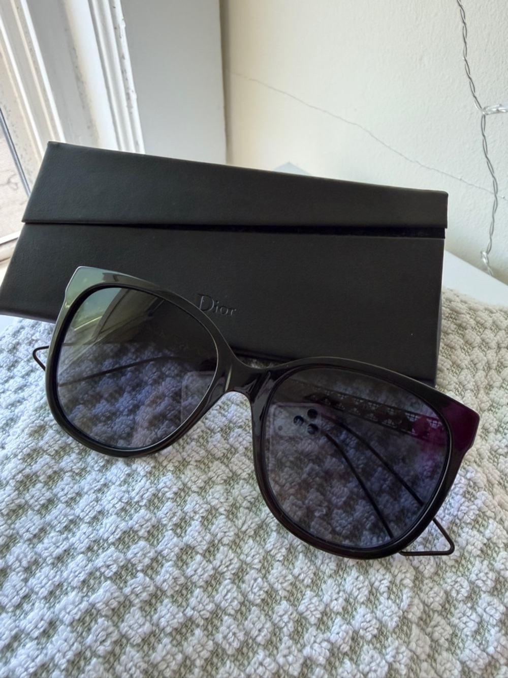 Dior Diorama3 Women's Black Oversized Cat-Eye Sunglasses